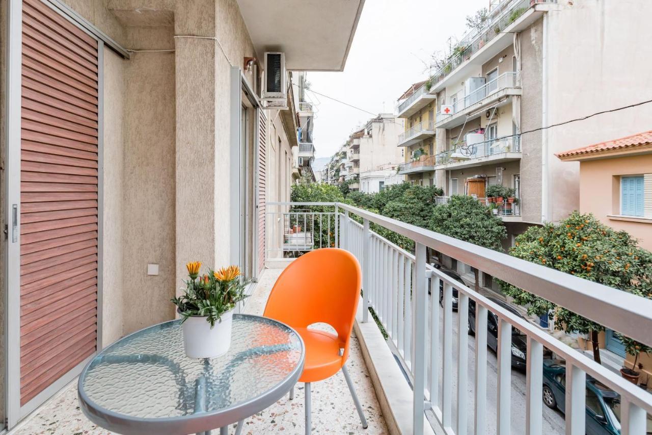 Koukaki Apartment With A Sunny Balcony, Near The Acropolis 아테네 외부 사진